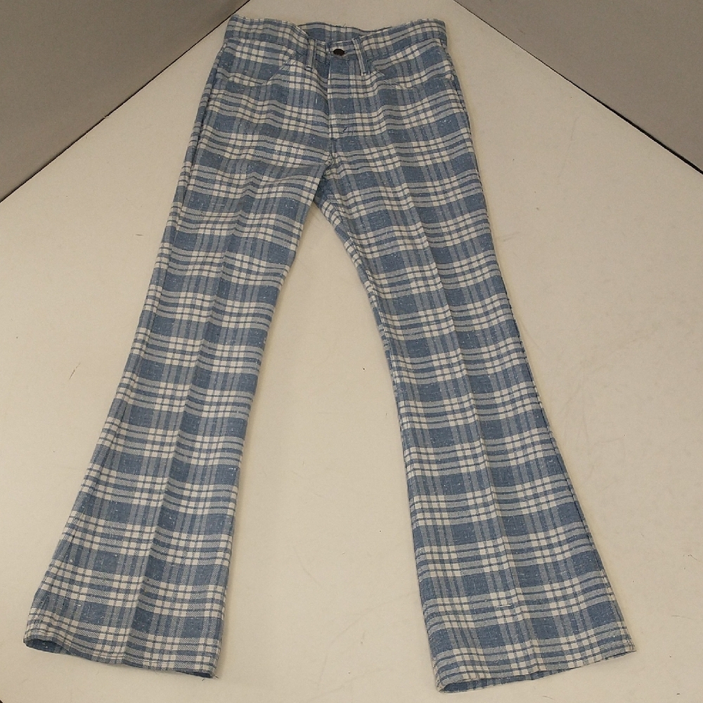 70s Vintage Levi's Plaid Bell Bottom Flares Blue & White Label Slim Jean Styling
